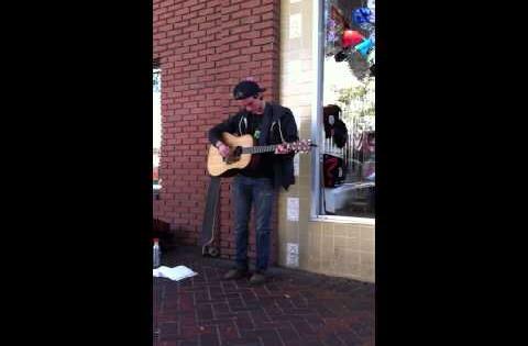 MustSee:Amazing Street Performance By TiM MoRGaN From Mr Devil Man Band